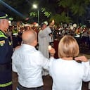 En la noche de este sábado de llevó a cabo una velatón por Karol Natalia en el parque principal del municipio de La Plata.