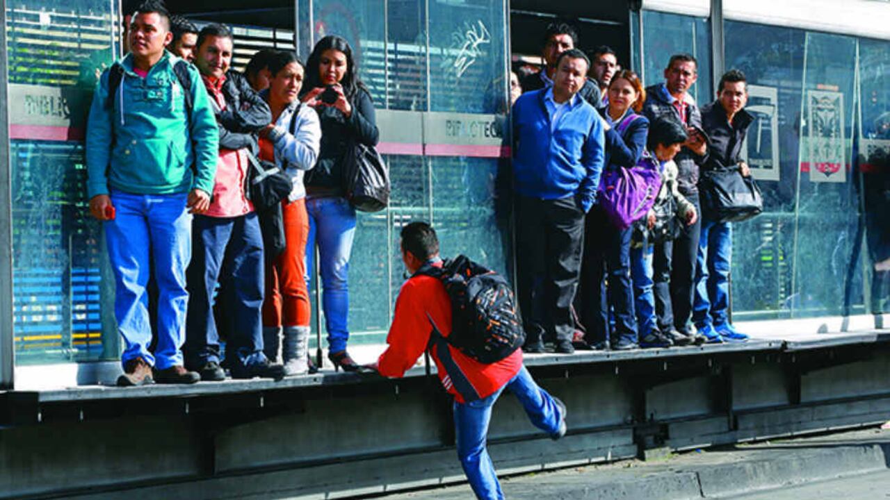 ? La Secretaría de Hacienda tiene 943 casos de colados más en la mira.