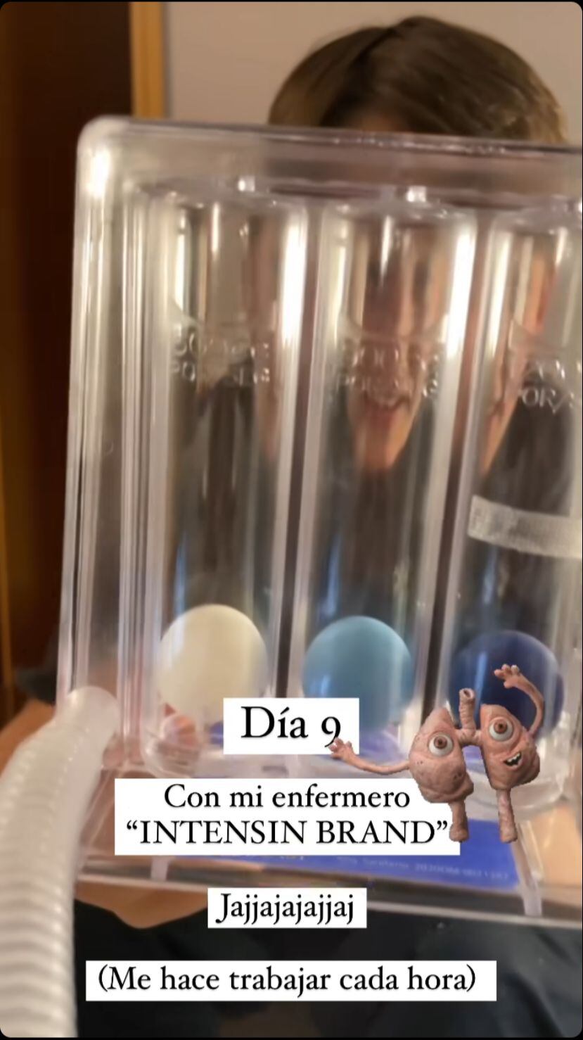 La presentadora mostró cómo la ayuda su hijo en la recuperación.