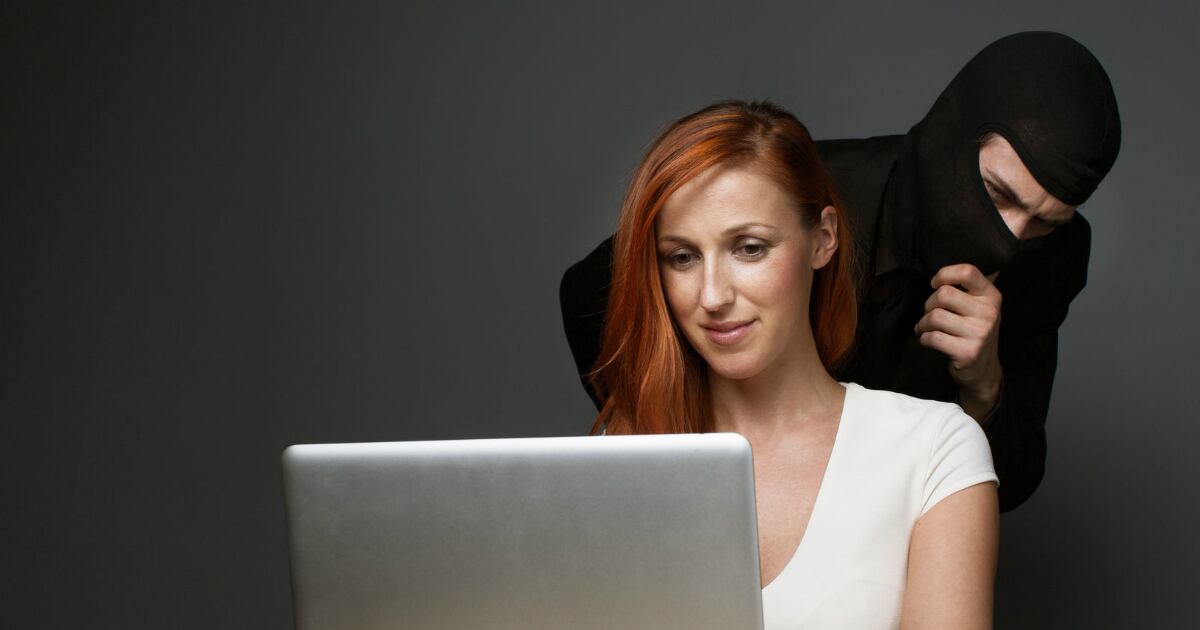 La cédula permite a los criminales identificar a las víctimas y encontrar más información de ellas para cometer otros delitos.