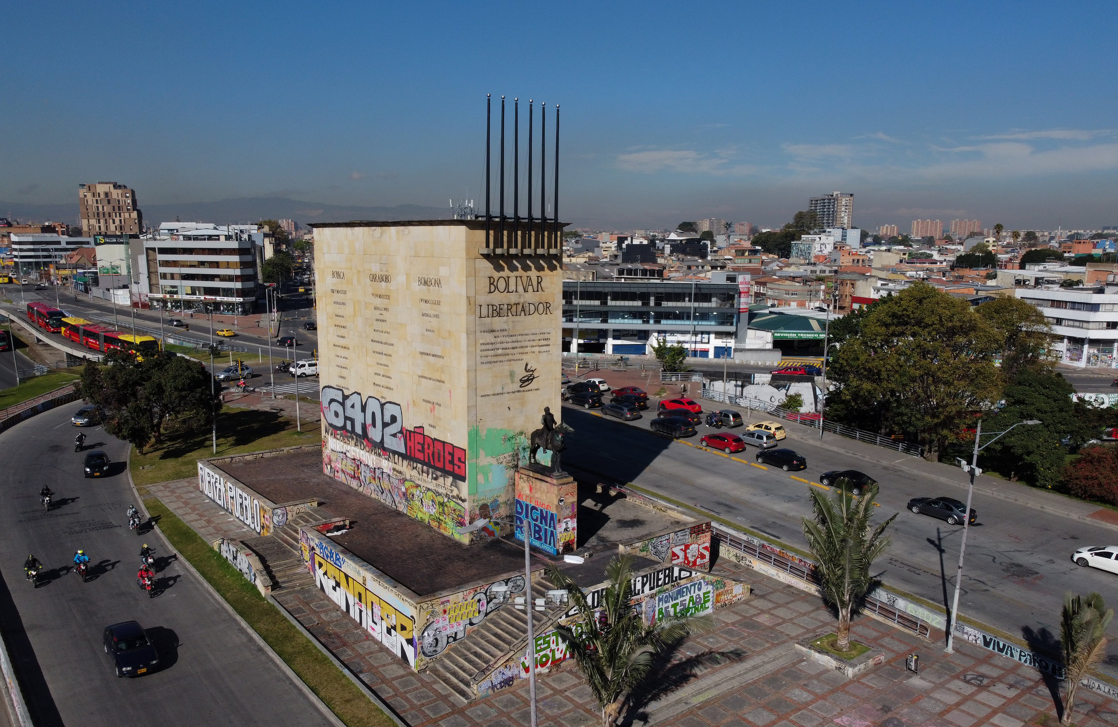 el monumento a Los Héroes