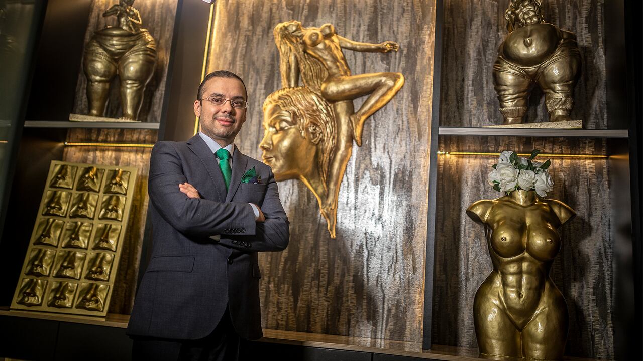 Jaime Pachón creó la técnica abierta 'Meticulous Approach Safer and Keeper (MASK)'. también conocida como 'en antifaz'.