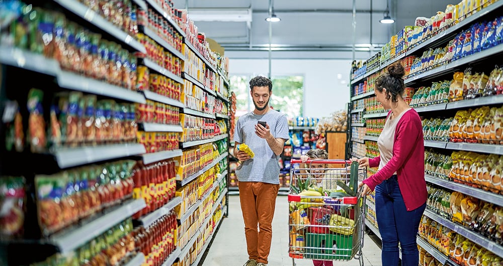 El sector comercio ha mostrado su resiliencia a la crisis y al encarecimiento del dólar, pero existen dudas sobre su fortaleza de cara al creciente comercio electrónico.