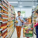 El sector comercio ha mostrado su resiliencia a la crisis y al encarecimiento del dólar, pero existen dudas sobre su fortaleza de cara al creciente comercio electrónico.