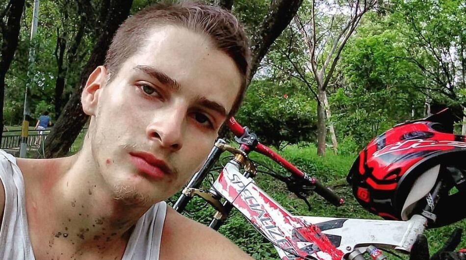 Al hincha lo atacaron con arma blanca en las inmediaciones del estadio Atanasio Girardot.