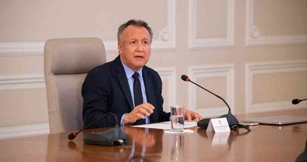 Luis Alexánder Moscoso, viceministro de Salud, confirmó que las nuevas vacunas que llegaron de Pfizer serán distribuidas cuanto antes a todo el país.