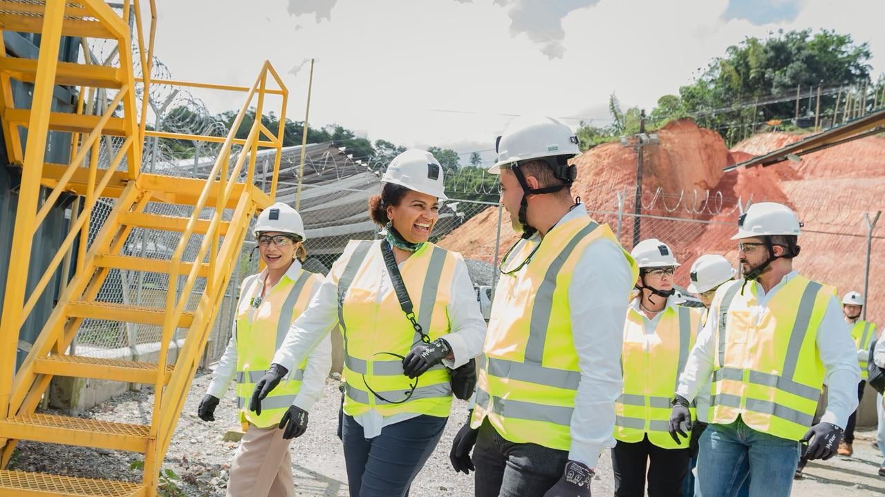 Embajadora de Canadá en Segovia, Antioquia