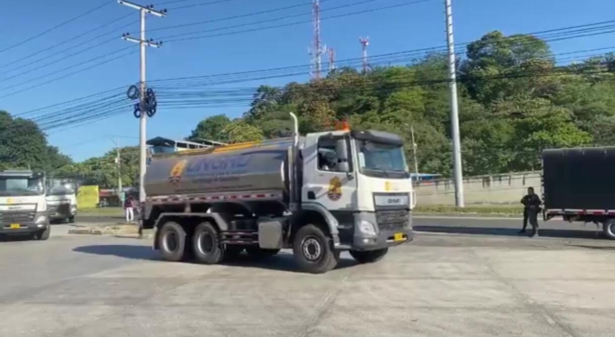 Los carrotanques llegaron en horas de la mañana del 11 de diciembre a Santa Marta.