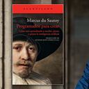 Nació en 1965 en Londres, es un matemático estrella en la Universidad de Oxford y un aficionado consumado a los juegos de todo el mundo. Hablará tres veces en la Filbo, del 29 de abril al primero de mayo.