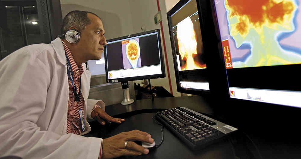 La tecnología de estos centros ofrece atención en especialidades como cardiología, pediatría y nutrición, entre otras.