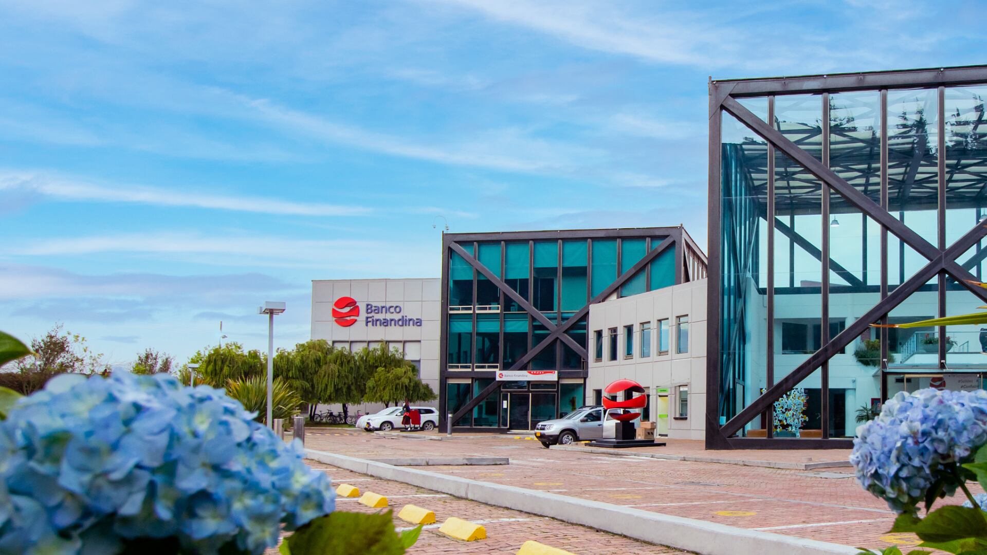 El pasado mes de marzo la entidad fue reconocida como el primer Banco de Beneficio e Interés Colectivo (BIC), de Colombia y América Latina.