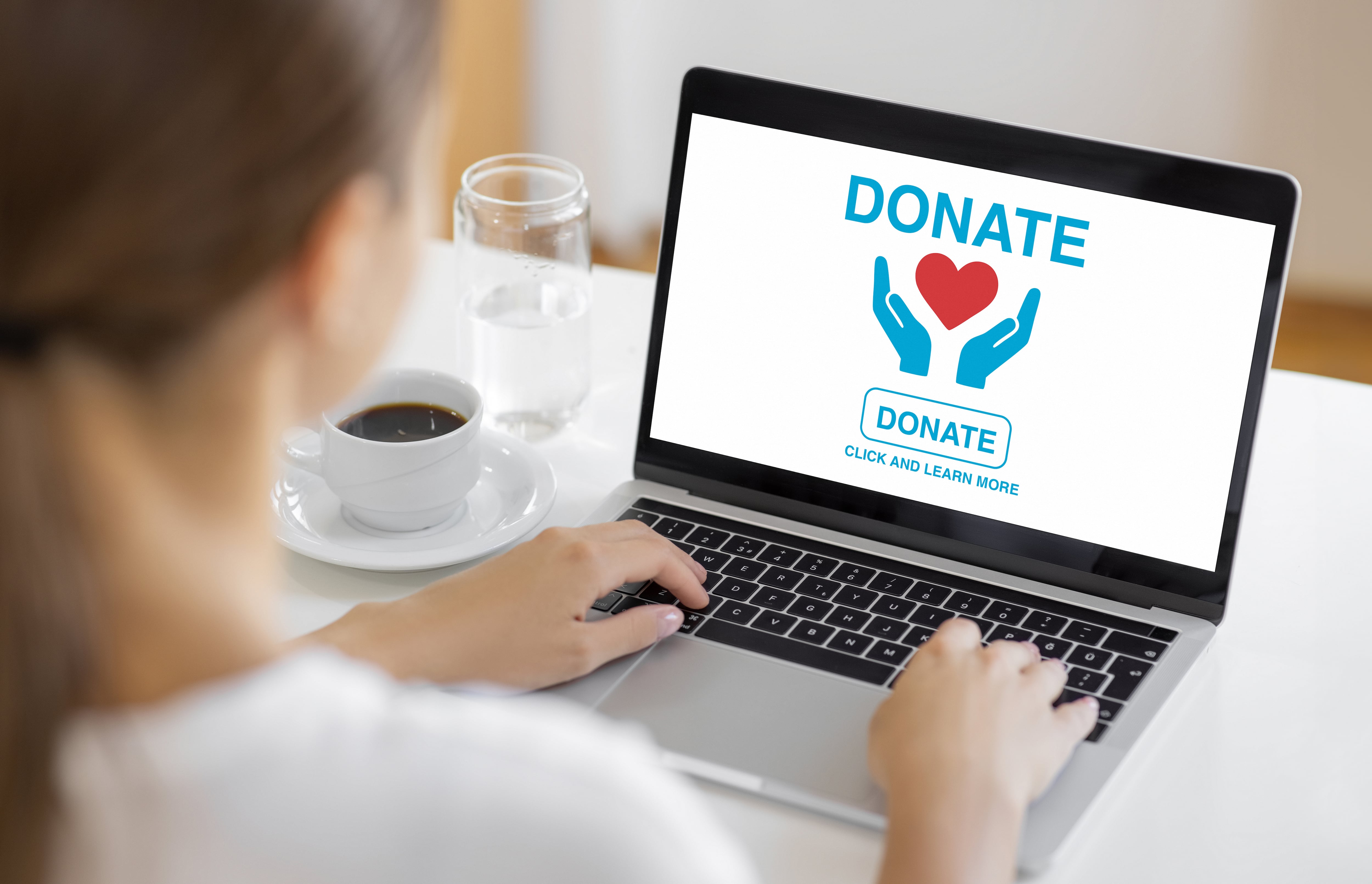 Se han habilitado mecanismos digitales para realizar donaciones en línea.