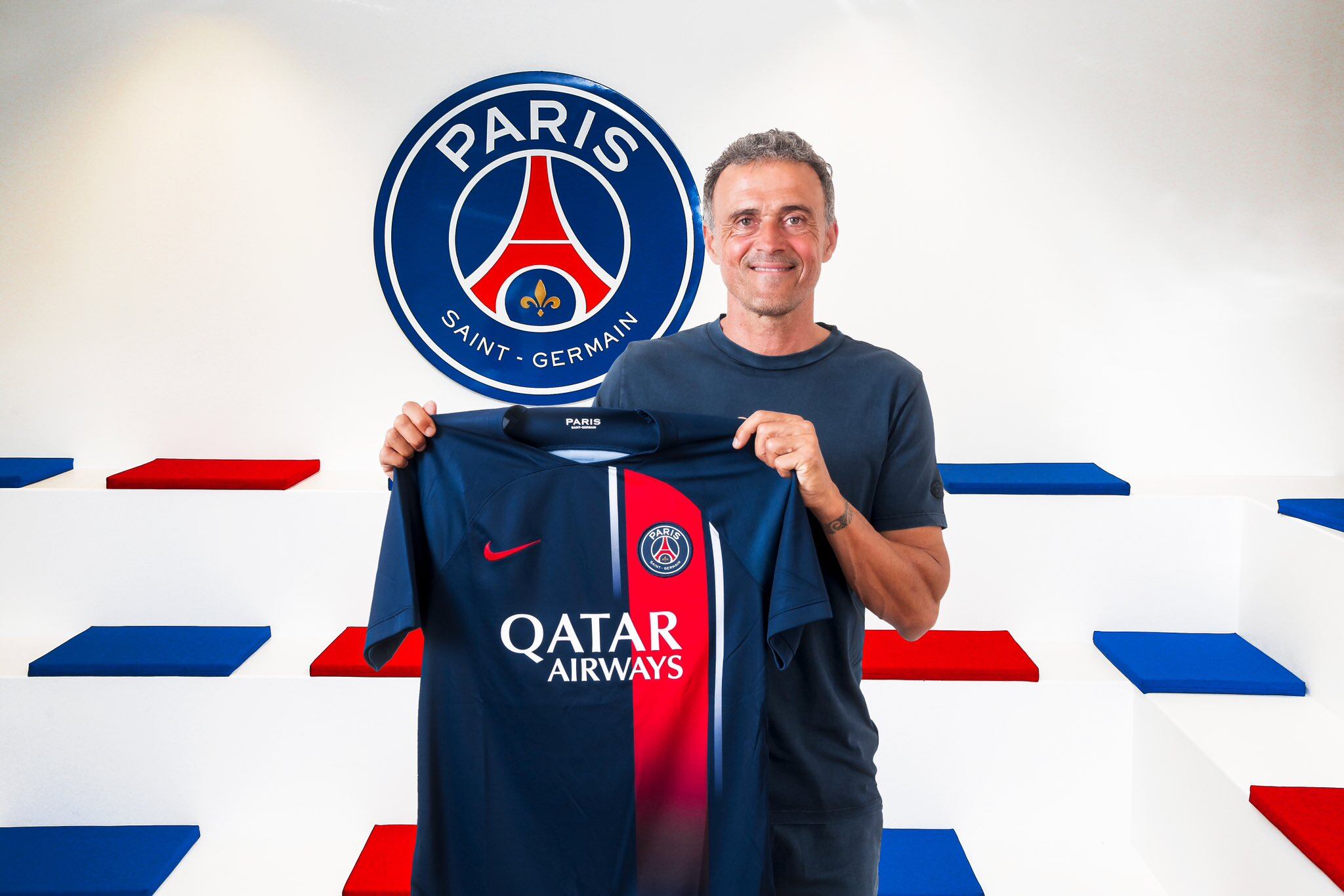 Luis Enrique es presentado como nuevo entrenador del PSG