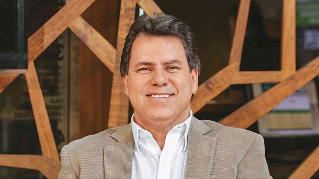 Antes de ser director del Área, Eugenio Prieto Soto fue gobernador de Antioquia y senador de la República.