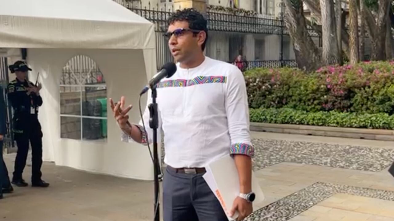 David Racero previo al encuentro con el expresidente Álvaro Uribe.