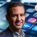 Cómo usa el celular David VELEZ