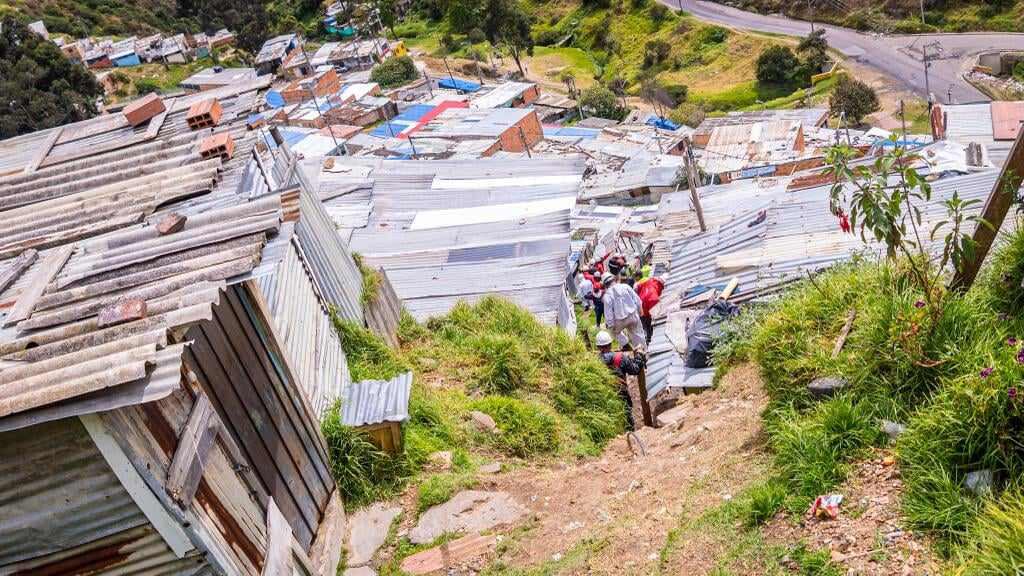 Estas estructuras son construidas en zonas de alto riesgo.