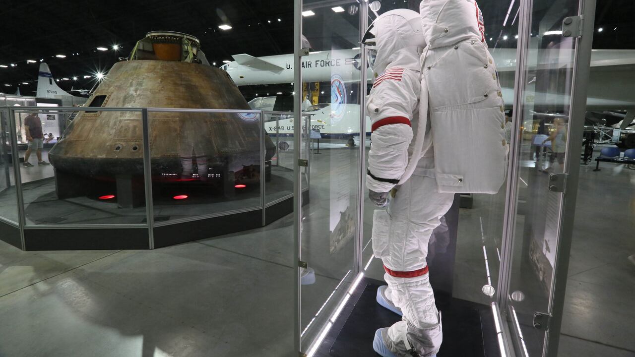 La NASA da a conocer el nombre de las empresas que elaborarán los nuevos trajes espaciales. Foto: Getty Images