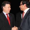En la imagen, Juan Manuel Santos y Gustavo Petro en uno de los tantos encuentros durante la campaña. Petro mantiene su independencia pero acepta discutir temas "fundamentales" con el nuevo gobierno