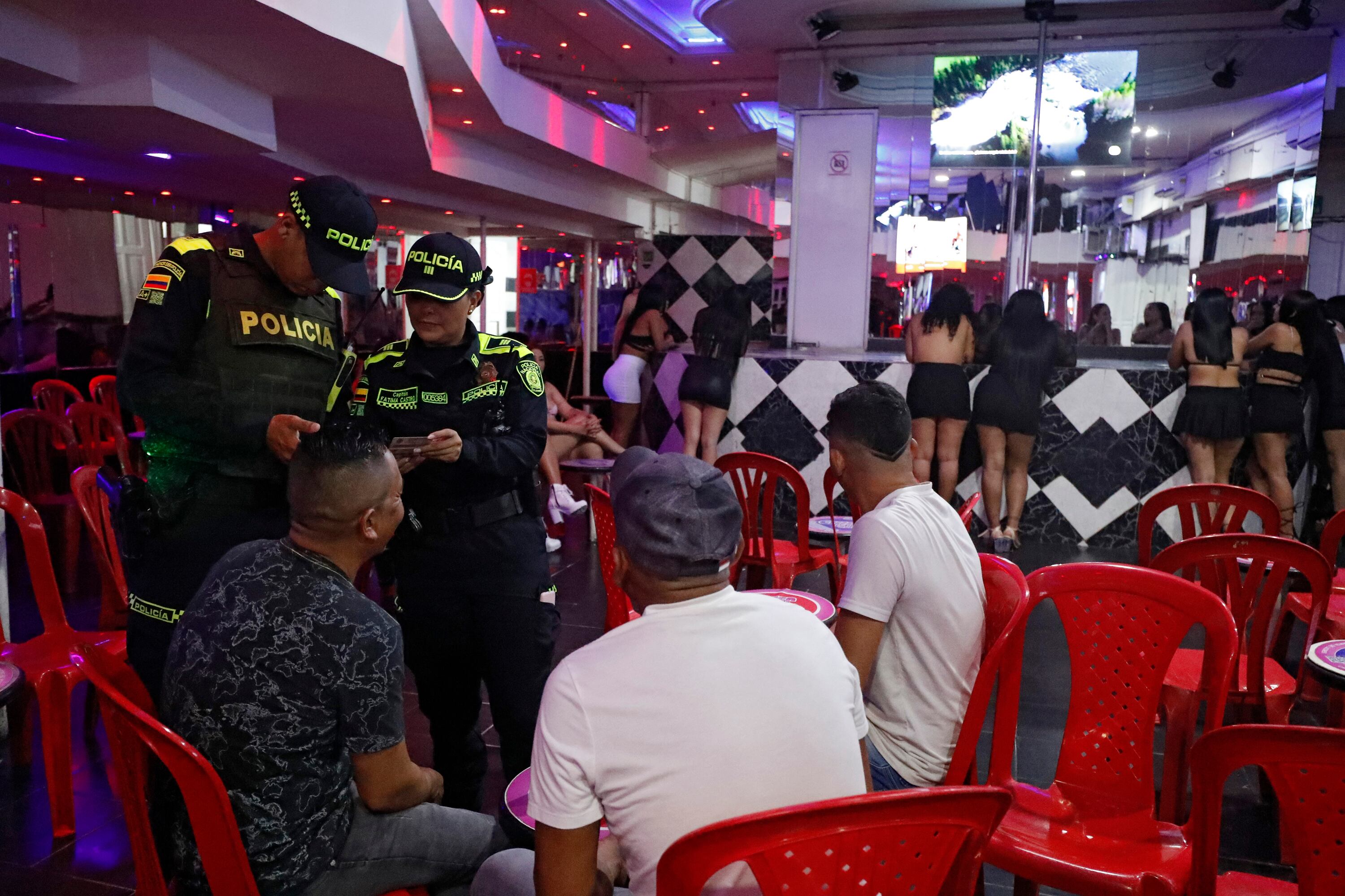 Cartagena está en peligro: prostitución infantil, drogas, extorsiones y asesinatos están acabando con la joya de Colombia