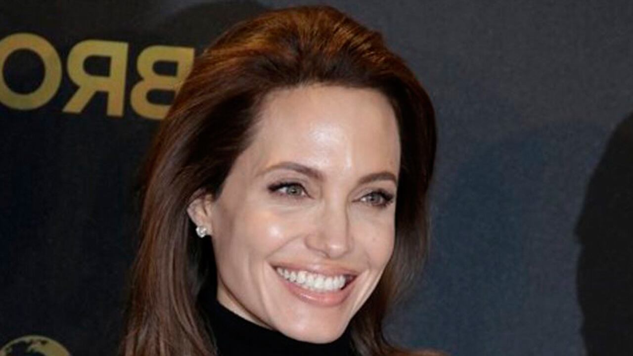 Así es la mansión en la que vive Angelina Jolie con sus hijos
