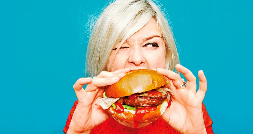  El trabajo publicado en The American Journal of Clinical Nutrition demostró que la obesidad responde al alto consumo de carbohidratos lo que genera un desorden metabólico.