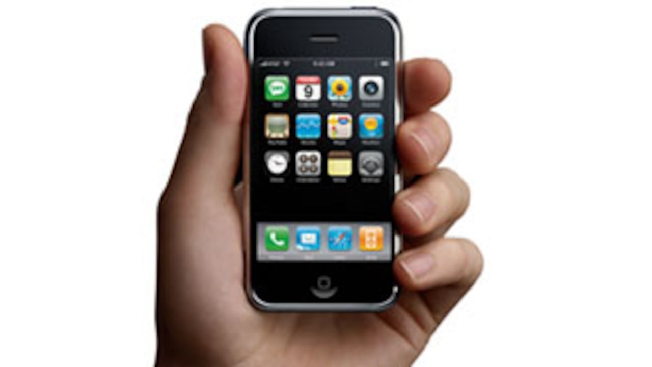 "Iphone" es nuevo dispositivo de Apple que buscar revolucionar el mercado de telefonía móvil en el mundo