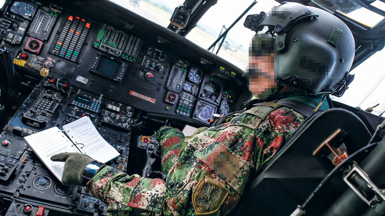 El Ejército pagó horas de vuelo a pilotos que se encontraban en comisiones de estudio y en el extranjero, cuando no tenían derecho al beneficio por la lógica razón de que no estaban volando.