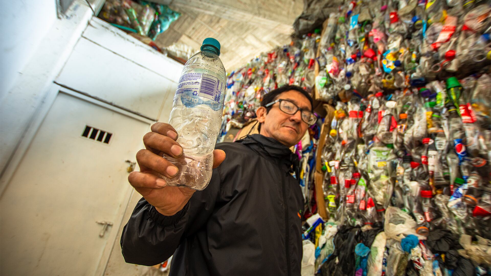 Especial Servicios Públicos, Mil Colores