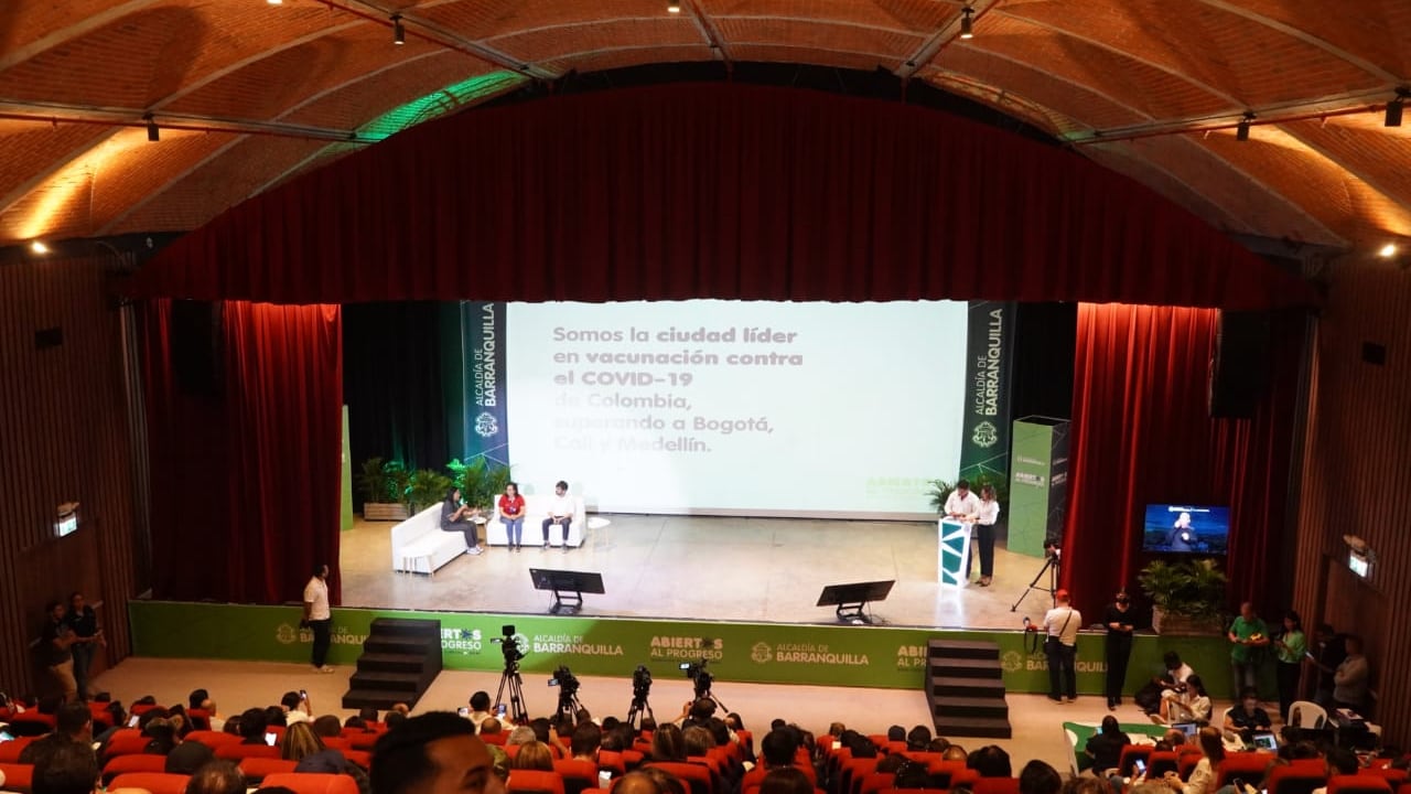 La alcaldía de Barranquilla rindió cuentas públicas de su gestión.