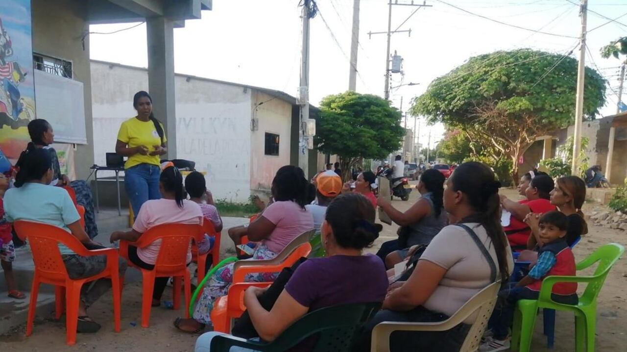 Mujeres migrantes que con su liderazgo apoyan a sus comunidades