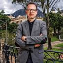 Juan David Correa (Bogotá, 1976) no es un político tradicional, y ha investigado profundamente el sector que rige, como le dicta su naturaleza de periodista.