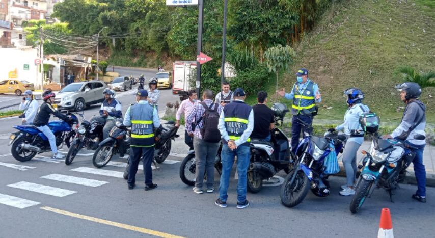 La restricción de movilidad opera de  6:00 a. m. a 8:00 p. m.