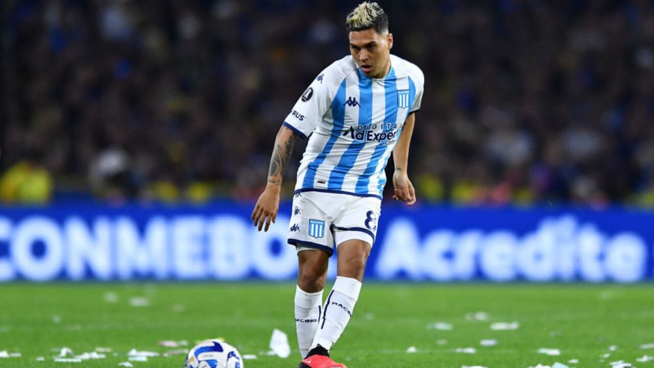 Juanfer Quintero se hace viral por tremendo pase.