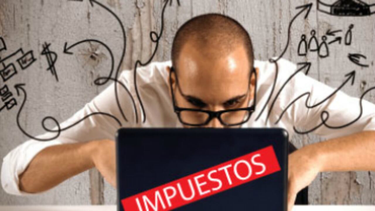 El Estado garantiza la propiedad privada de las personas, además es el legítimo titular de los bienes de la sociedad: los bienes públicos.