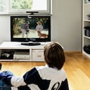 Ver televisión en exceso puede producir alteraciones en la conducta, en especial, en los niños.