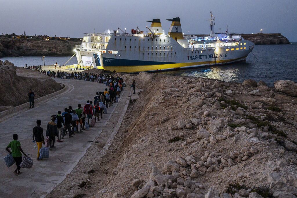 Lampedusa, Italia, a donde están llegando miles de migrantes desde África (Foto de Valeria Ferraro/Agencia Anadolu a través de Getty Images)
