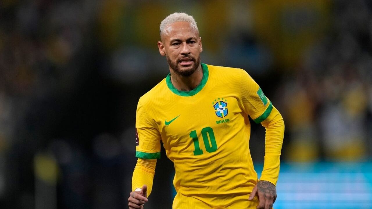 Neymar, con molestias en un muslo, afuera del Argentina-Brasil
