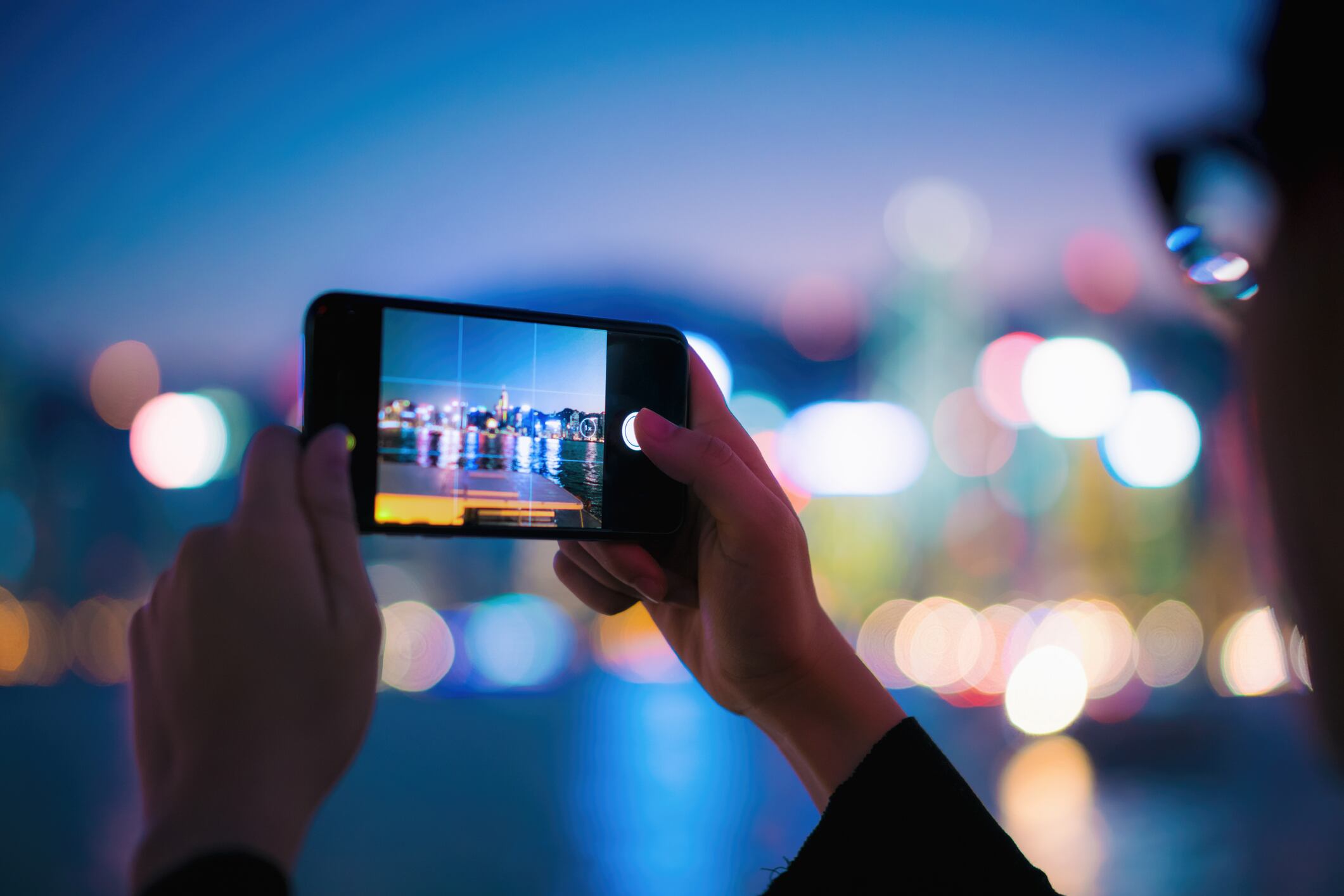Mac Center ha lanzado un concurso de fotografía en Colombia, invitando a los fotógrafos a capturar su esencia personal a través de sus imágenes.
