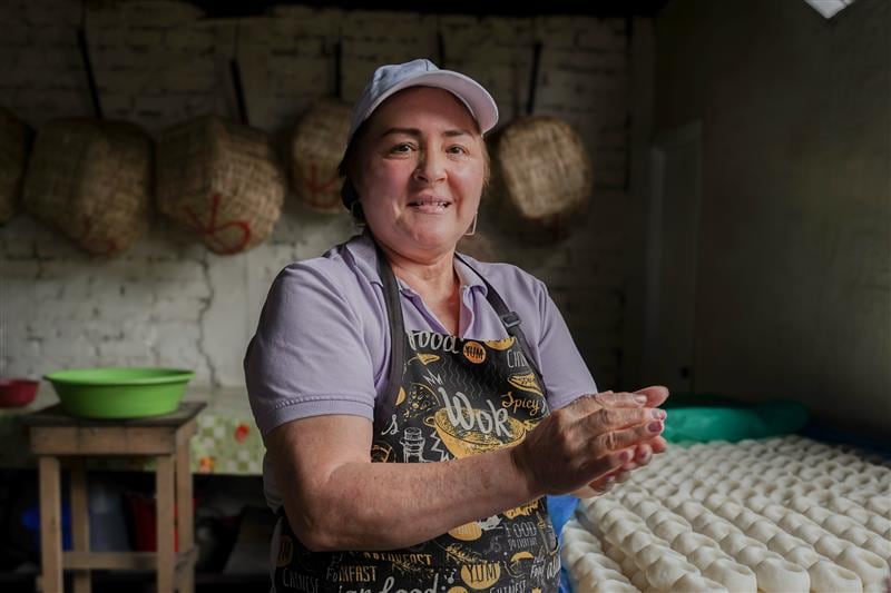 Banco Mundo Mujer cuenta con más de 470 mil clientes, de los cuales el 57 por ciento son mujeres, una manera de apoyar el sector de las microfinanzas del país.