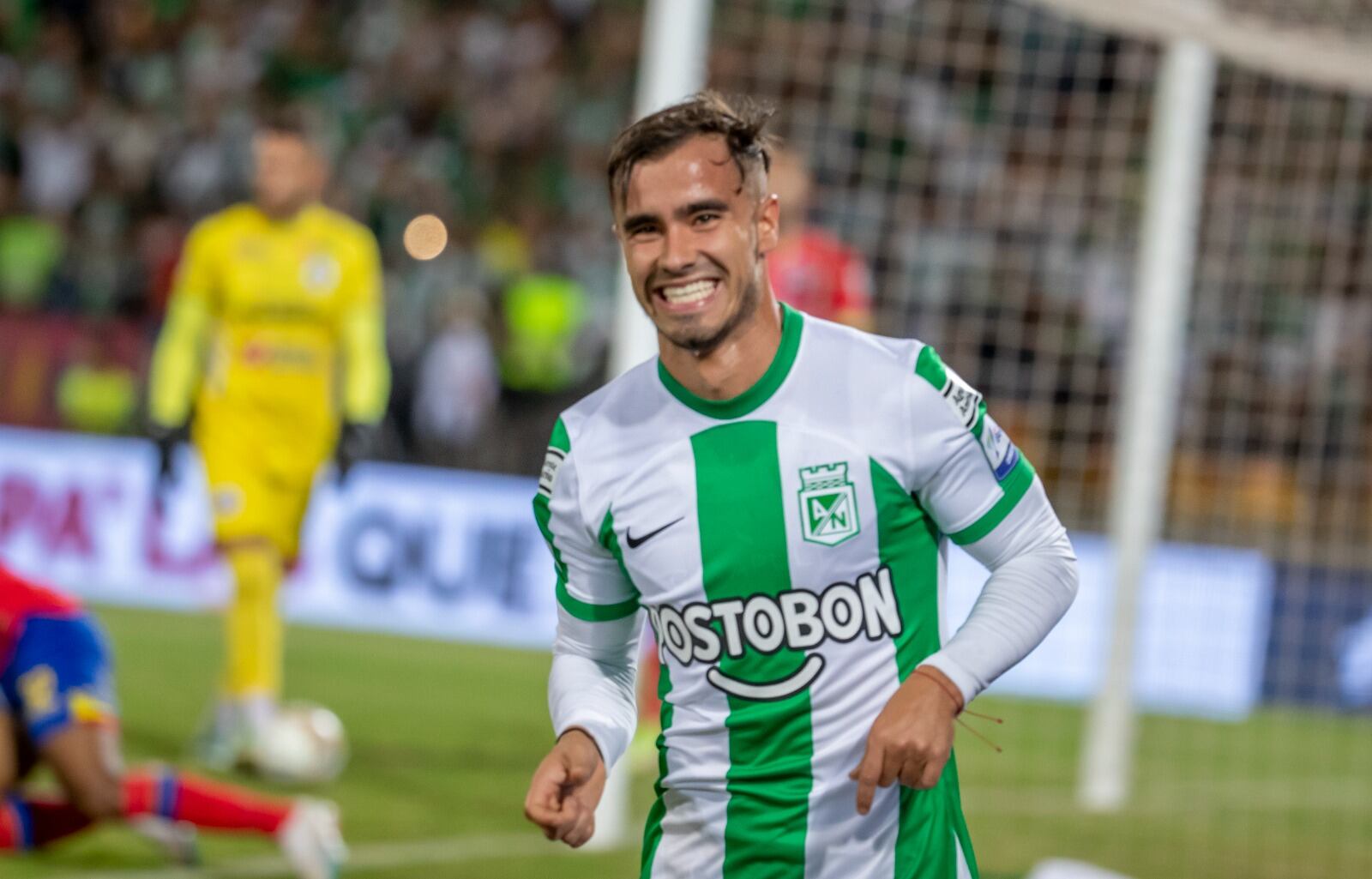 Tomás Ángel sonríe luego de marcar un gol ante Deportivo Pasto.