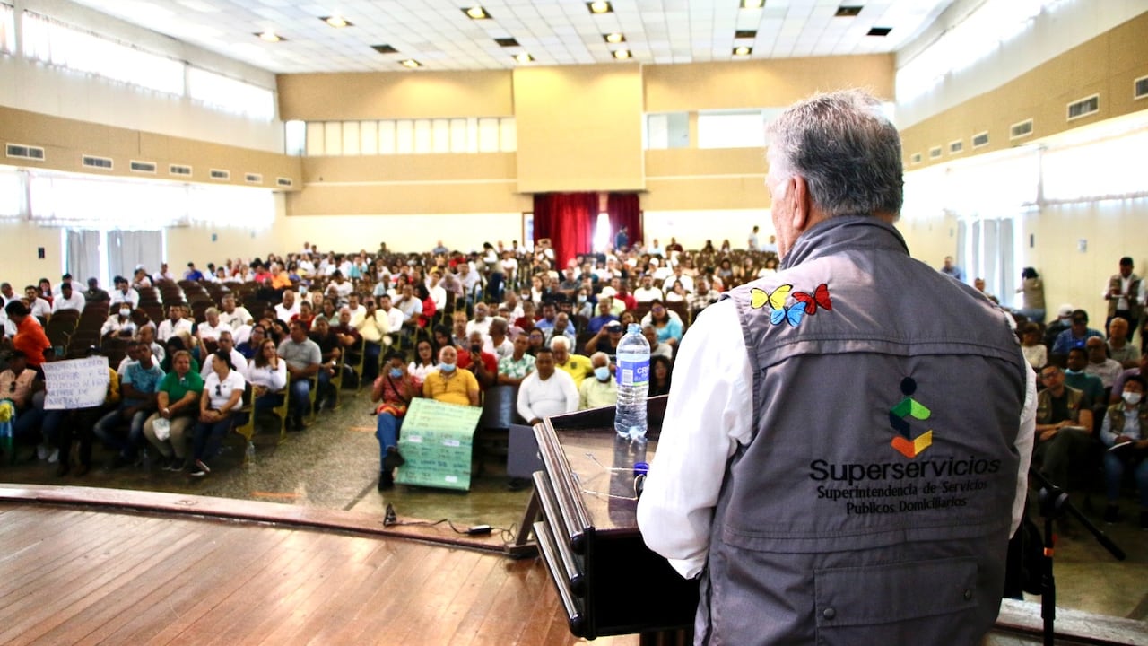 Dagoberto Quiroga - Superintendente de Servicios Públicos.
