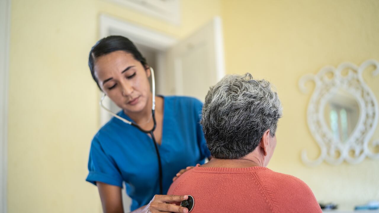 Los pulmones son órganos principales y primordiales para la respiración.