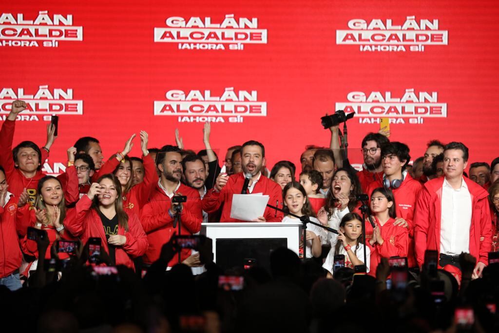 CARLOS FERNANDO GALÁN NUEVO ALCALDE DE BOGOTA