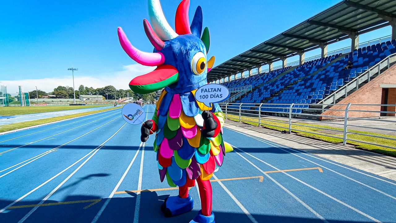 La Copetingua, personaje oficial del evento, aterrizó con toda su alegría para presentarse en sociedad y comenzar a llevar su mensaje a favor del medio ambiente.