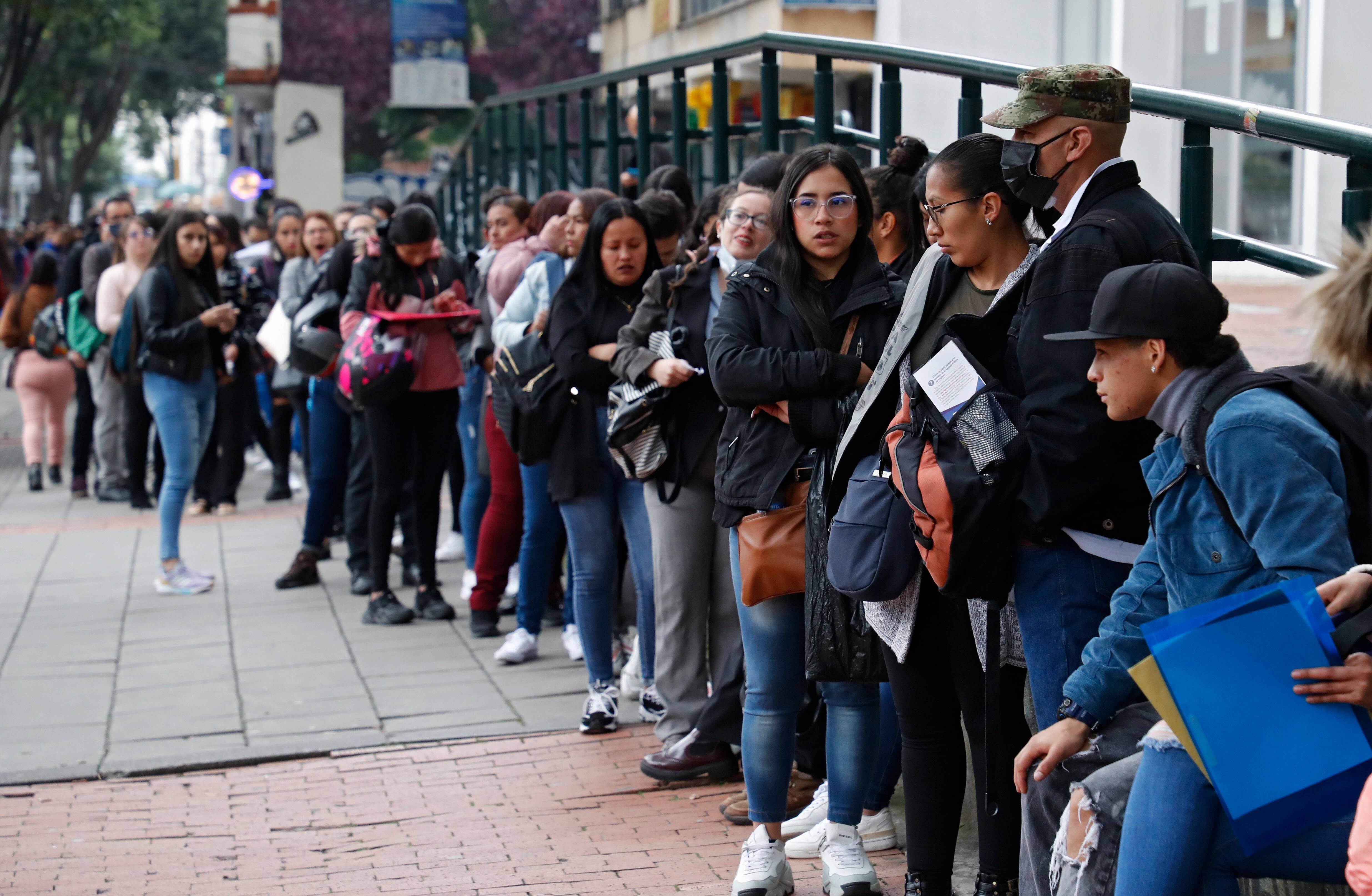 Sena Jornada Nacional de Empleo y Emprendimiento para las Mujeres
Desempleo 
Mujer
Incertidumbre
Bogota Marzo 8 del 2023
Foto Guillermo Torres Reina / Semana