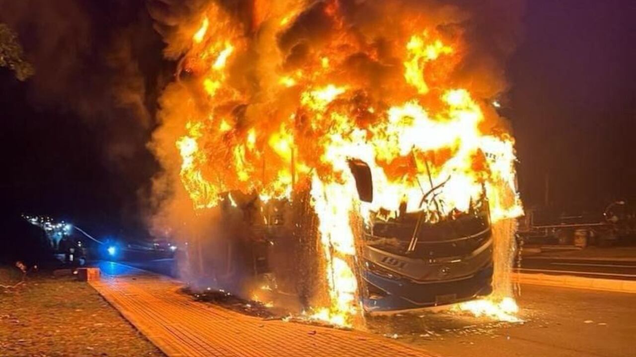 Autoridades ofrecen recompensa tras atentado a bus a Yopal.