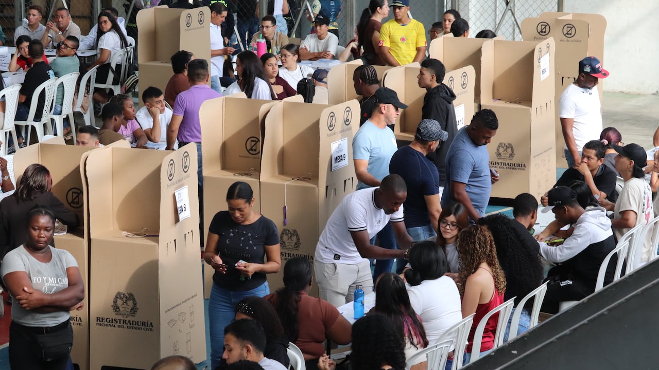 Canciones presidenciales 2026 puesto de votación colegio nuevo latir distrito de Agua Blanca Cali