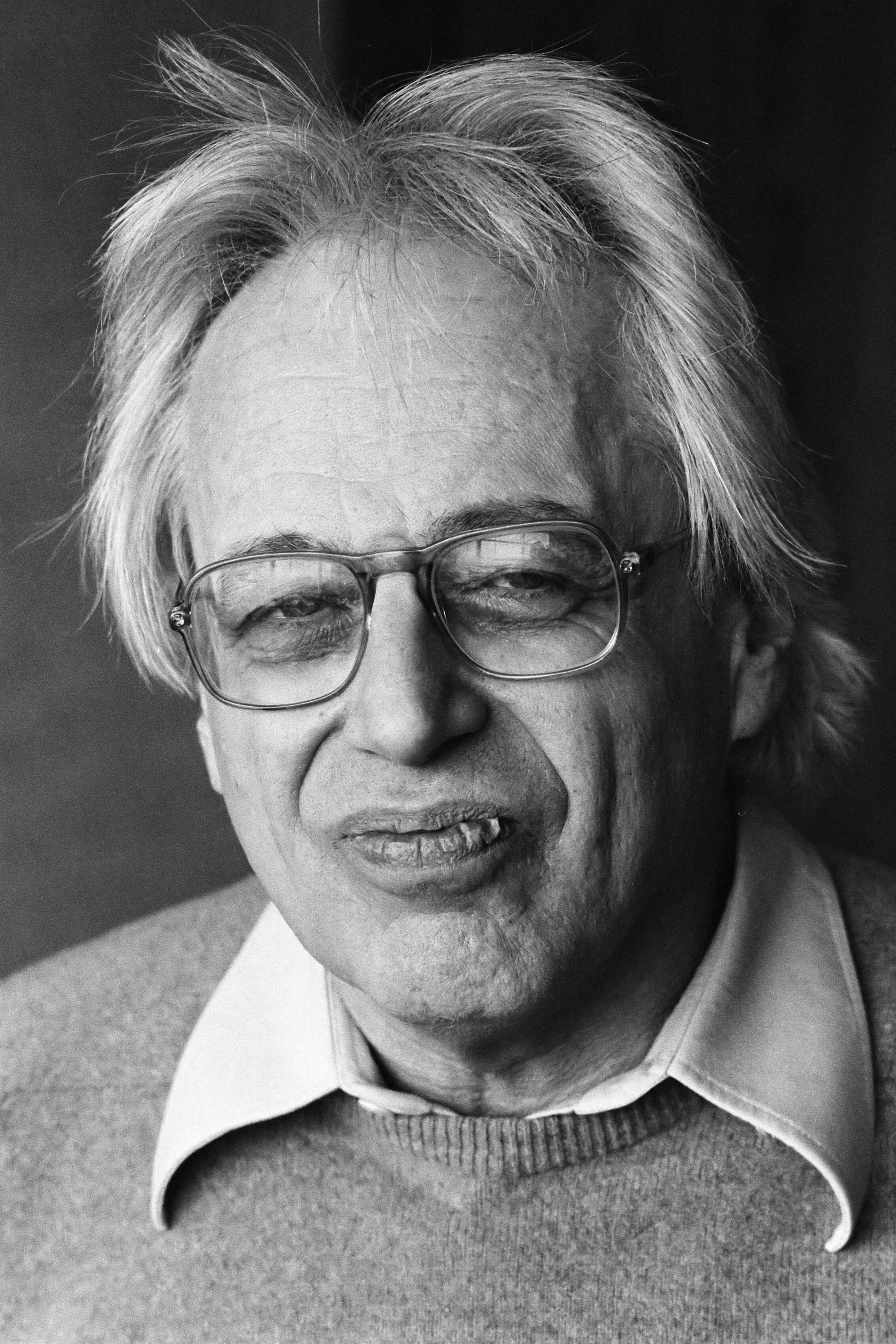 Retrato de György Ligeti en 1984.  Marcel Antonisse / Anefo