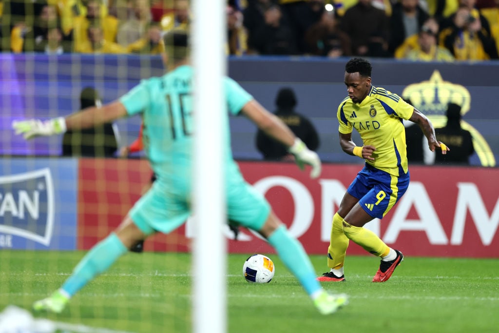 RIYADH, SAUDI ARABIA - FEBRUARY 03: Jhon Duran of Al Nassr runs with the ball during the AFC Champions League Elite match between Al-Nassr and Al Wasl at King Saud University Stadium on February 03, 2025 in Riyadh, Saudi Arabia. (Photo by Abdullah Ahmed/Getty Images)